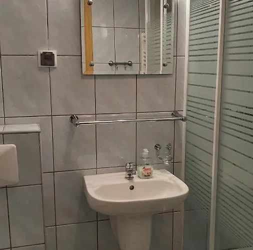 Goscinne Przy Kosciele Wang. بيت ضيافة 3*