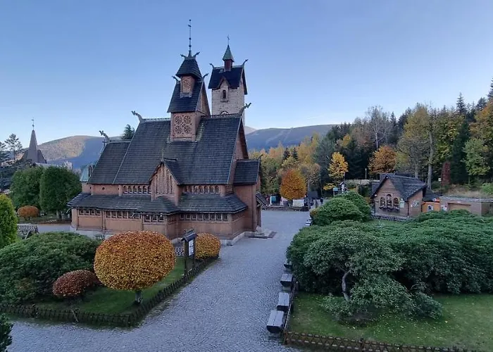 Goscinne Przy Kosciele Wang. 3* كارباش