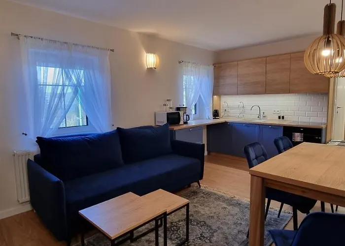 Goscinne Przy Kosciele Wang. بيت ضيافة