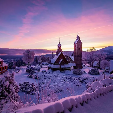 Goscinne Przy Kosciele Wang. 3*