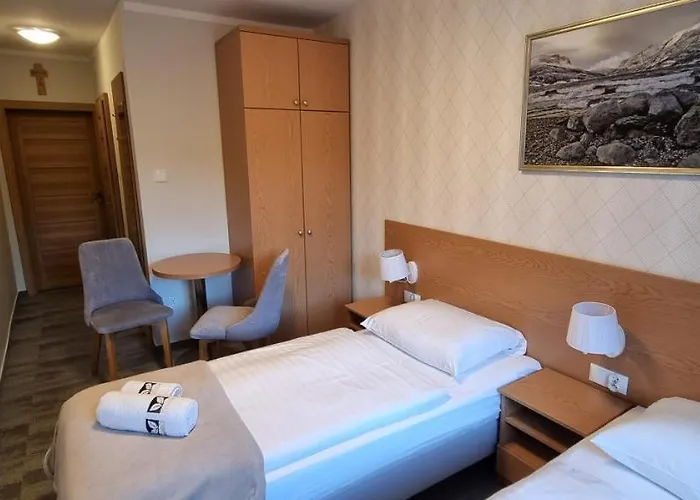 Goscinne Przy Kosciele Wang. Guest house 3*